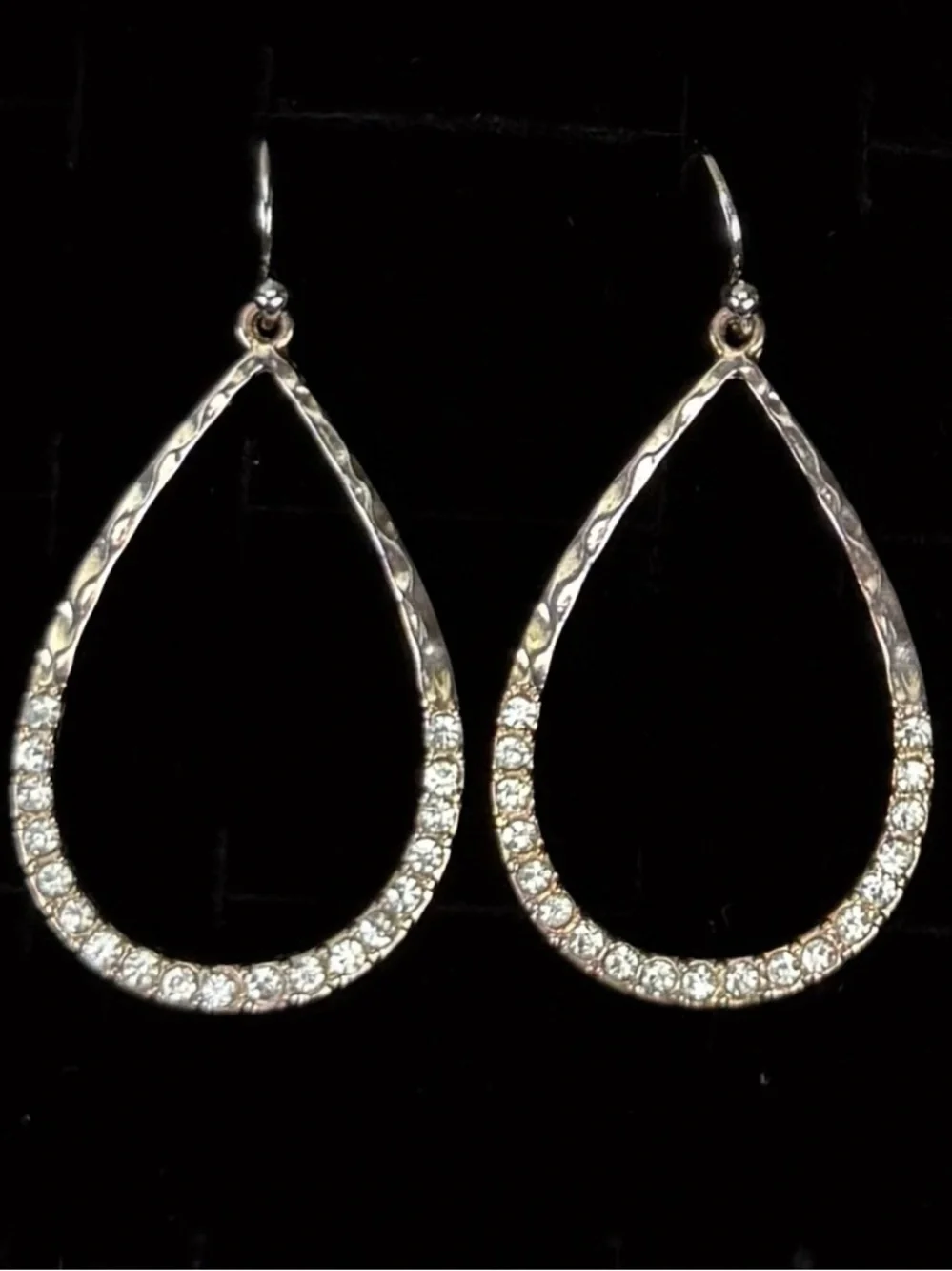 Vintage Silvertone, delicate minimalist bling costume pierced earrings